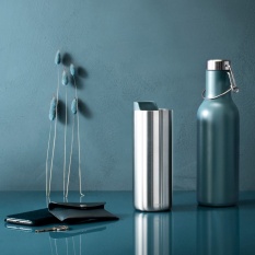 Dokonalá termofľaša Cool Thermo Flask od Eva Solo