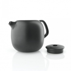 Minimalistický čajník z kameniny od Eva Solo